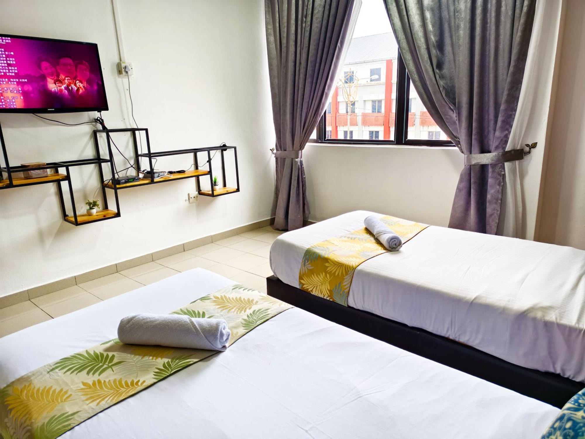 Salaam Suites Hotel Kota Bharu Exteriör bild